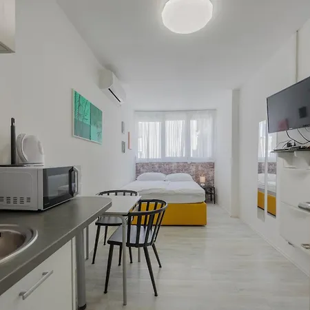 Arsenal Gostinjska kuća 3*