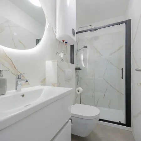 ゲストハウス Arsenal 3*