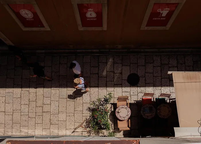 Arsenal بيت ضيافة 3*